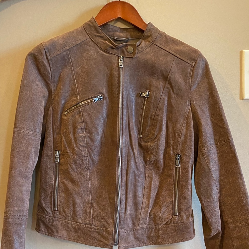 Levi’s brown leather jacket , Sz medium